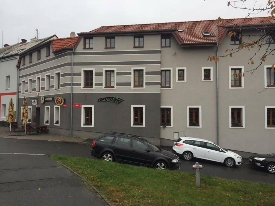 Penzion V Zatáčce Plzeň Exterior foto