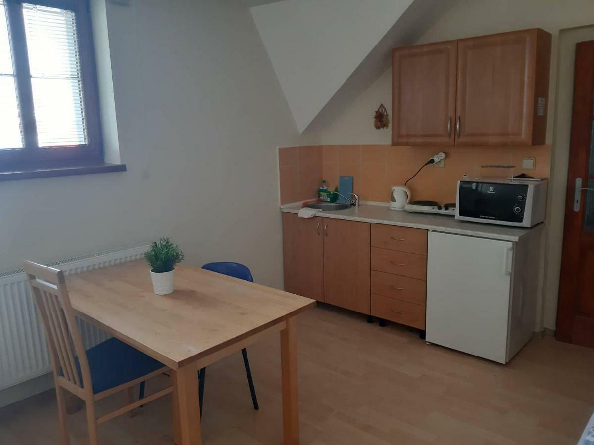 Penzion V Zatáčce Plzeň Exterior foto